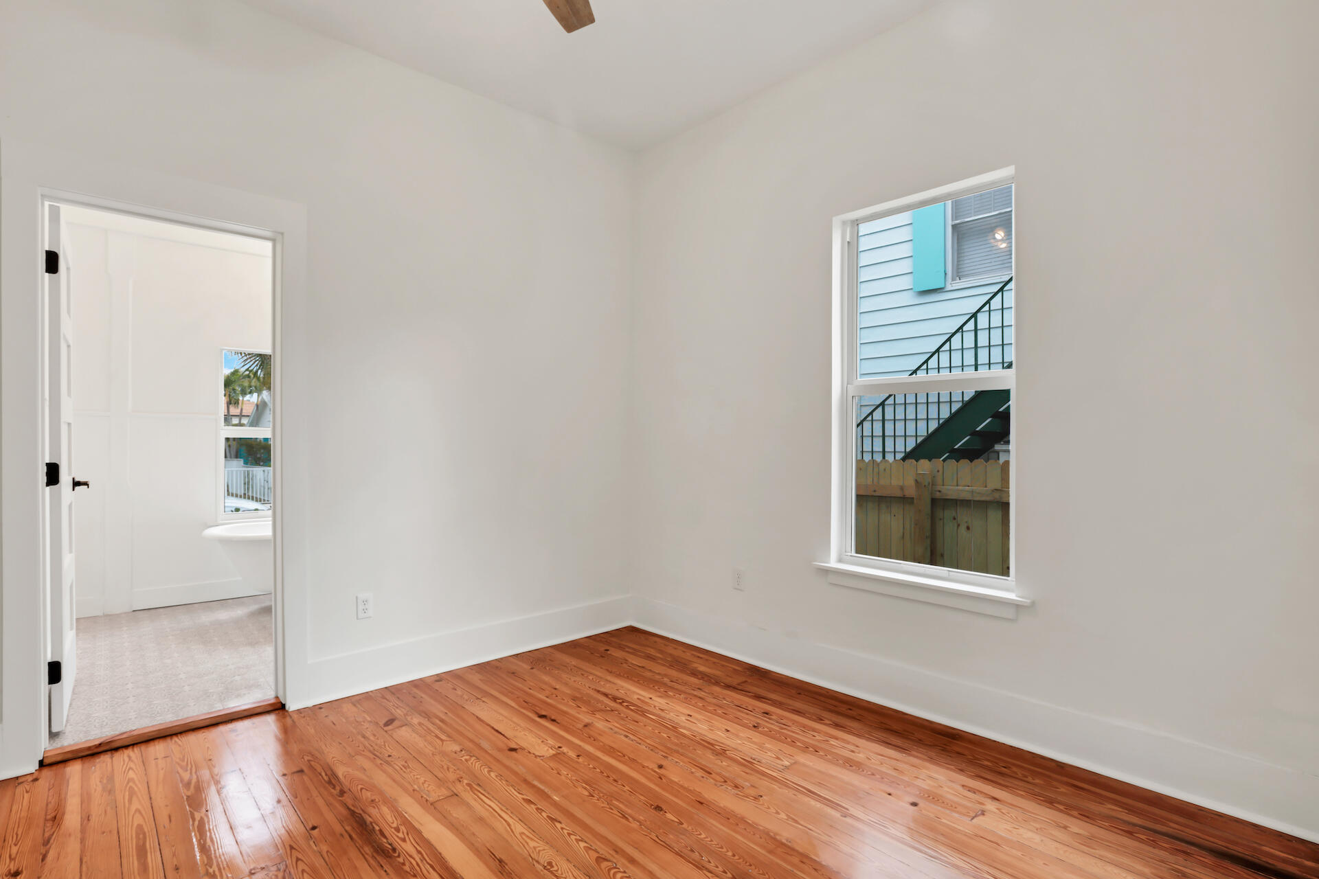 LAKE WORTH TOWN OF - Residential