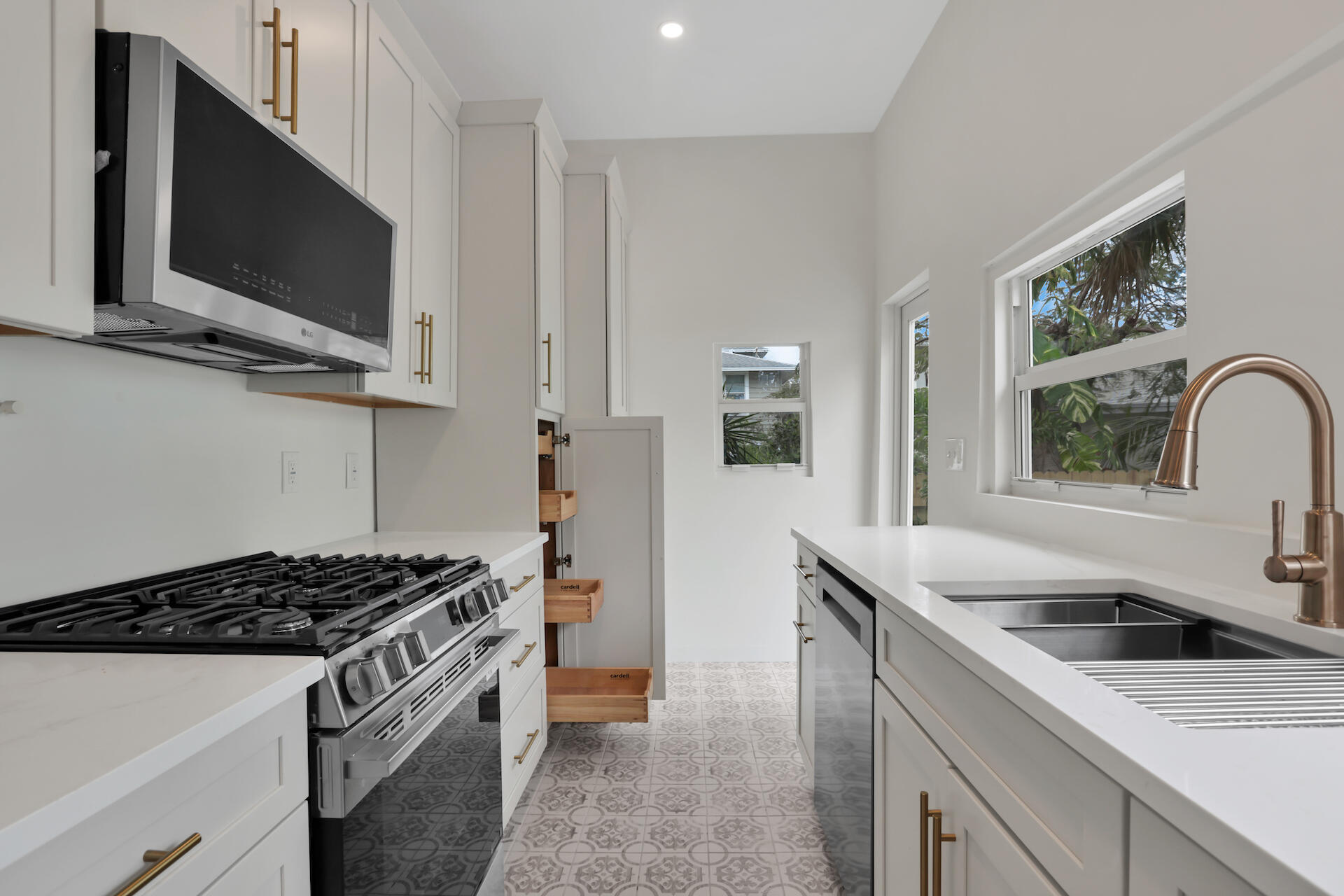 LAKE WORTH TOWN OF - Residential