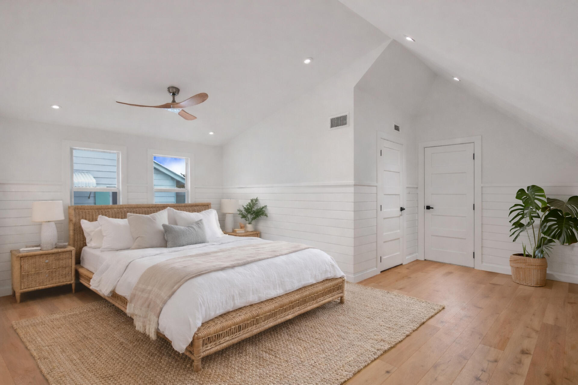 LAKE WORTH TOWN OF - Residential