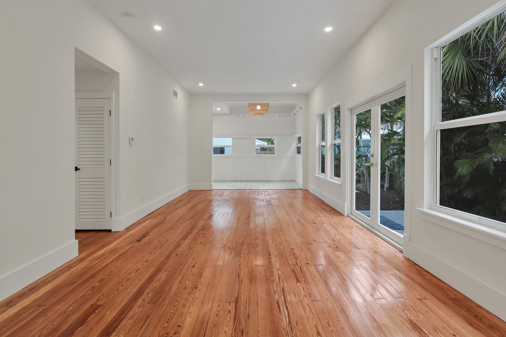 LAKE WORTH TOWN OF - Residential