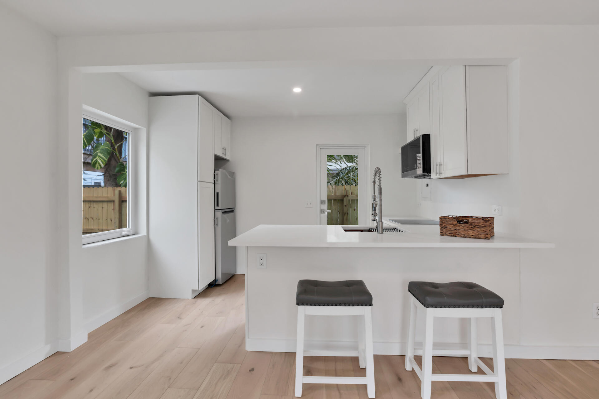 LAKE WORTH TOWN OF - Residential