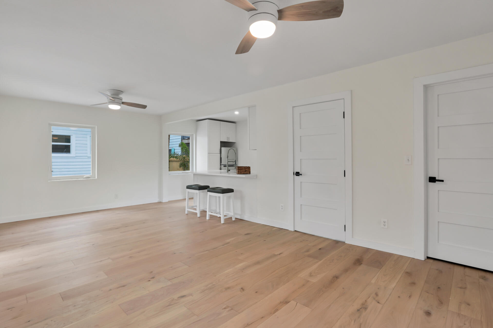 LAKE WORTH TOWN OF - Residential