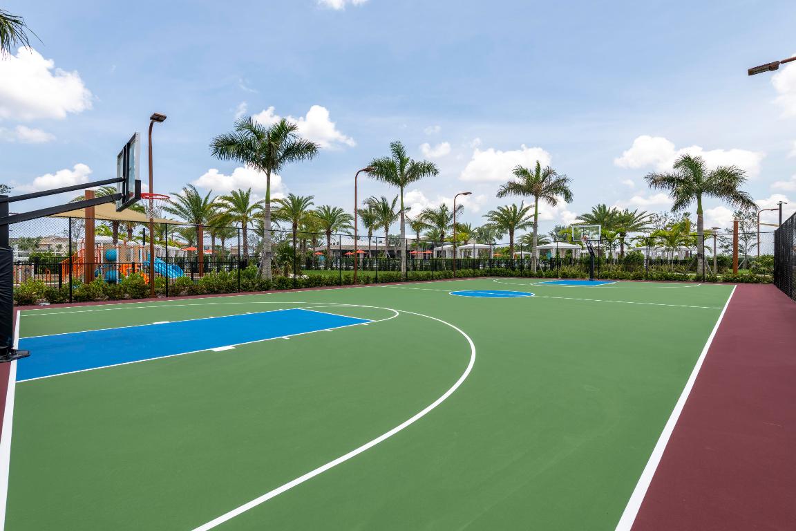 ALTON NEIGHBORHOOD - Residential Lease