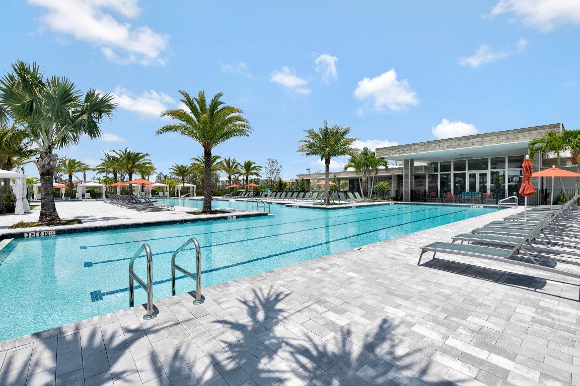 ALTON NEIGHBORHOOD - Residential Lease