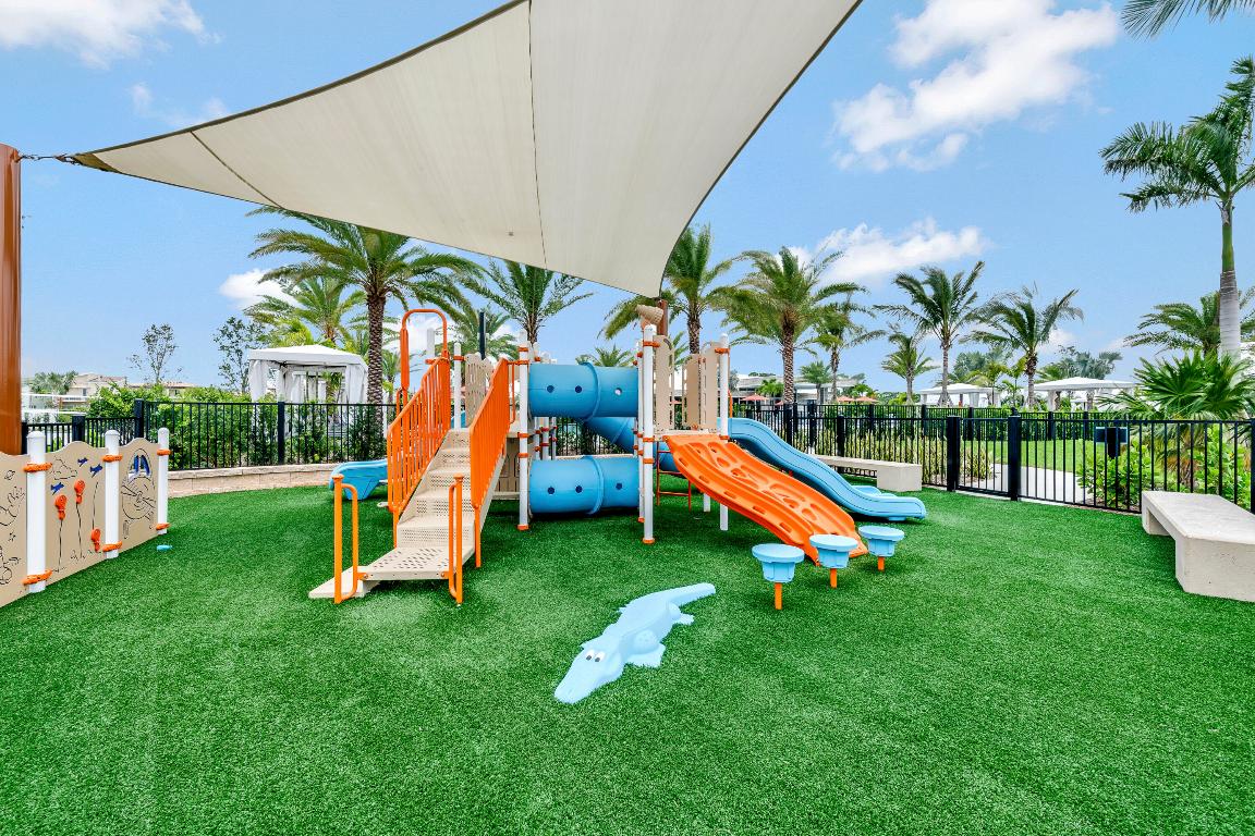 ALTON NEIGHBORHOOD - Residential Lease