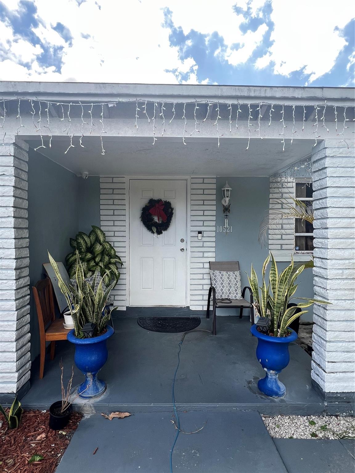 10521 NW 35th Ct