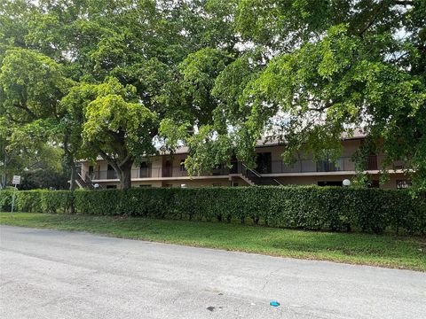 A home in Deerfield Beach