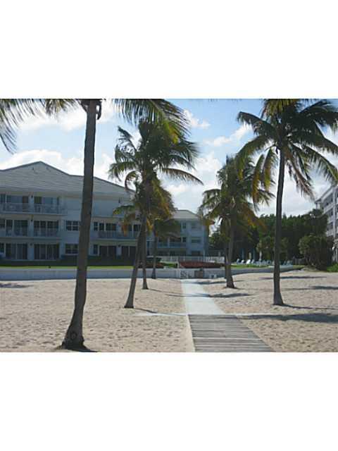 Lago Mar Place - Residential