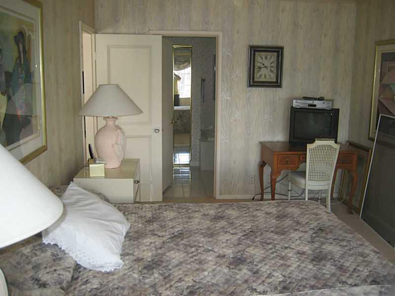 Lago Mar Place - Residential