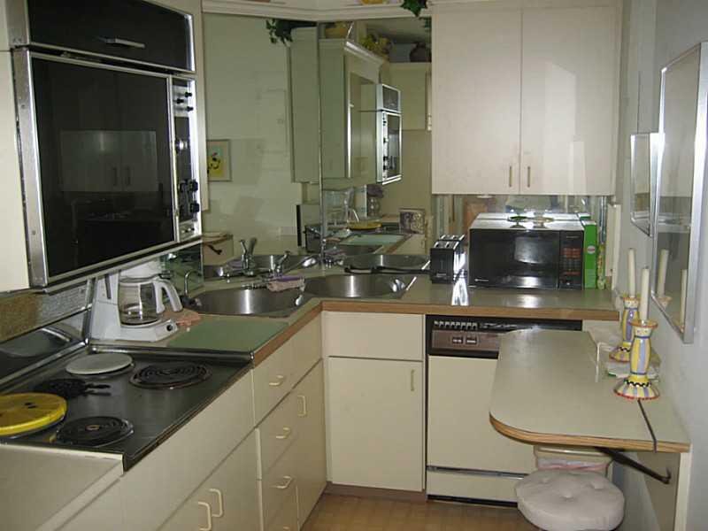 Lago Mar Place - Residential