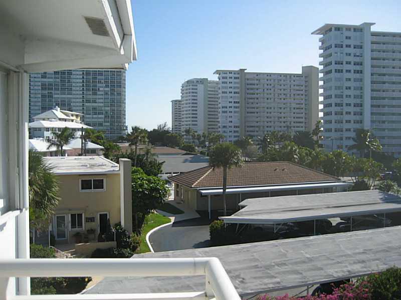 Lago Mar Place - Residential