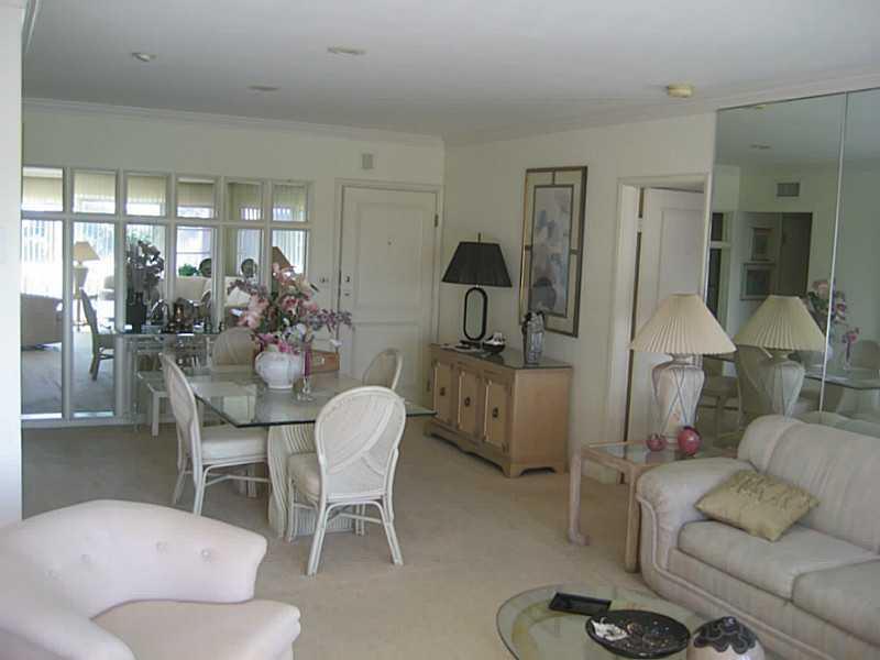 Lago Mar Place - Residential