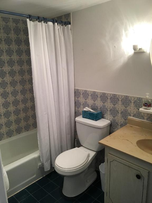 BOCA LINDA NORTH CONDO - Residential Lease