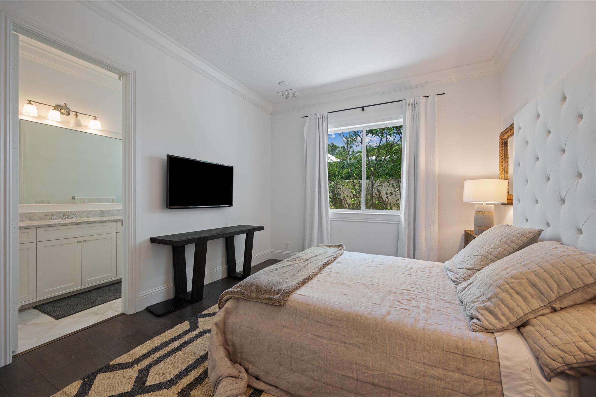 MIZNER ESTATES OF PALM BE - Residential