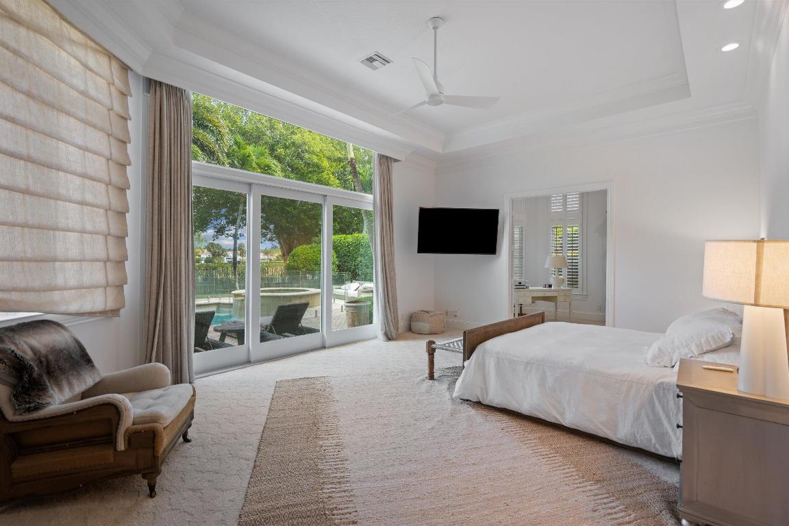 MIZNER ESTATES OF PALM BEACH POLO & COUN - Residential