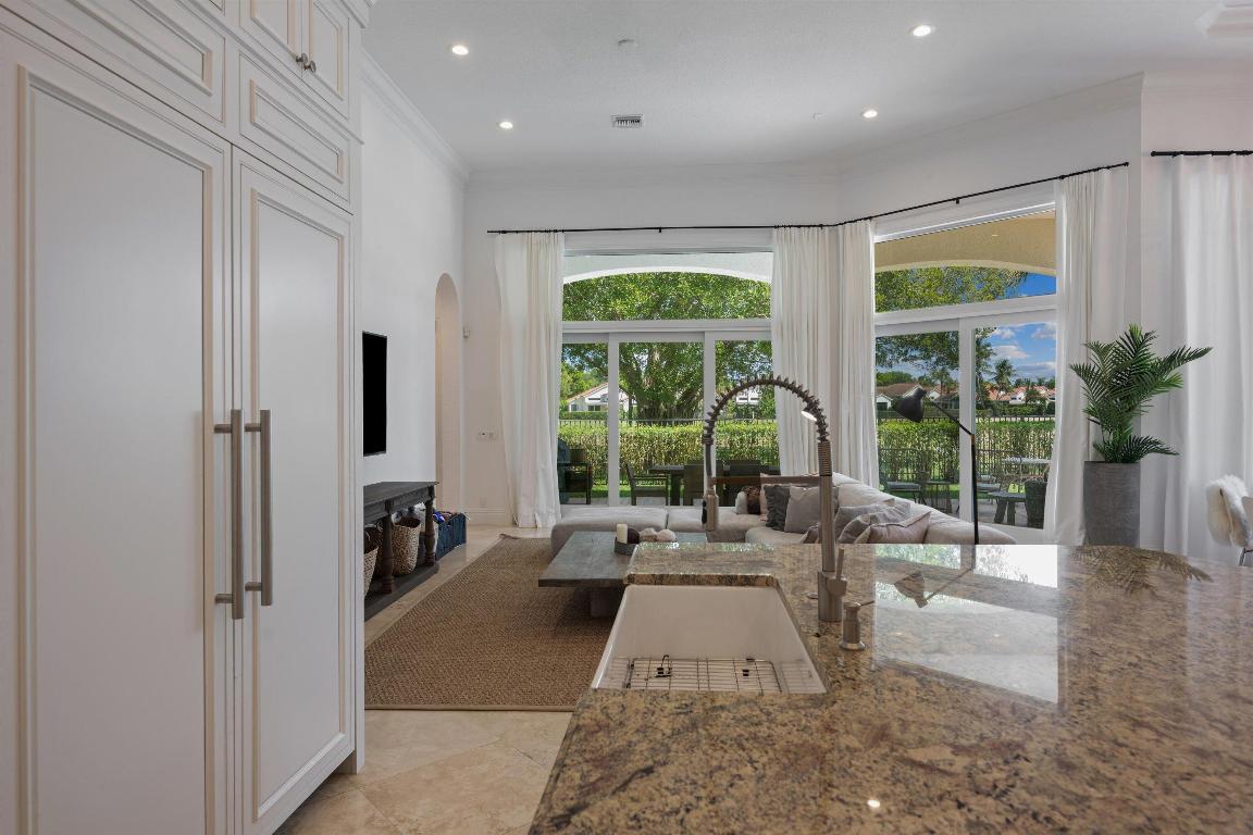 MIZNER ESTATES OF PALM BEACH POLO & COUN - Residential