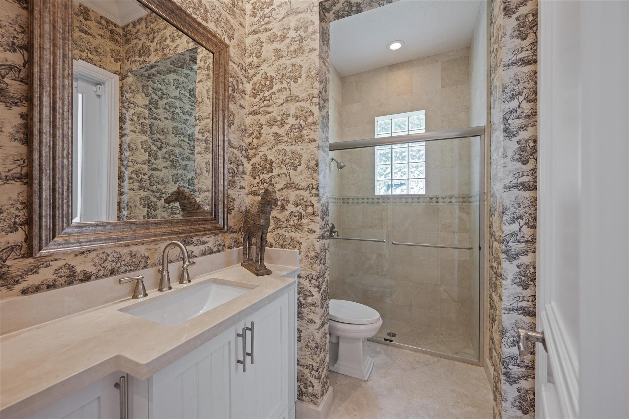 MIZNER ESTATES OF PALM BE - Residential
