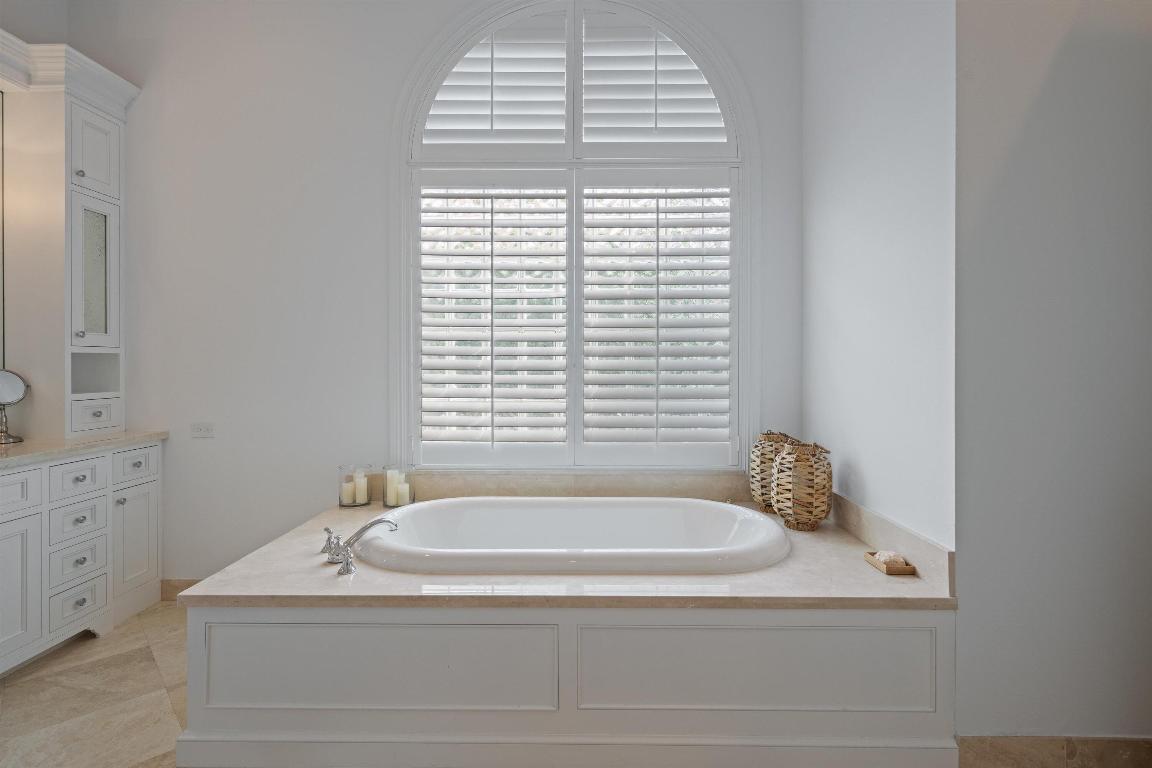 MIZNER ESTATES OF PALM BEACH POLO & COUN - Residential