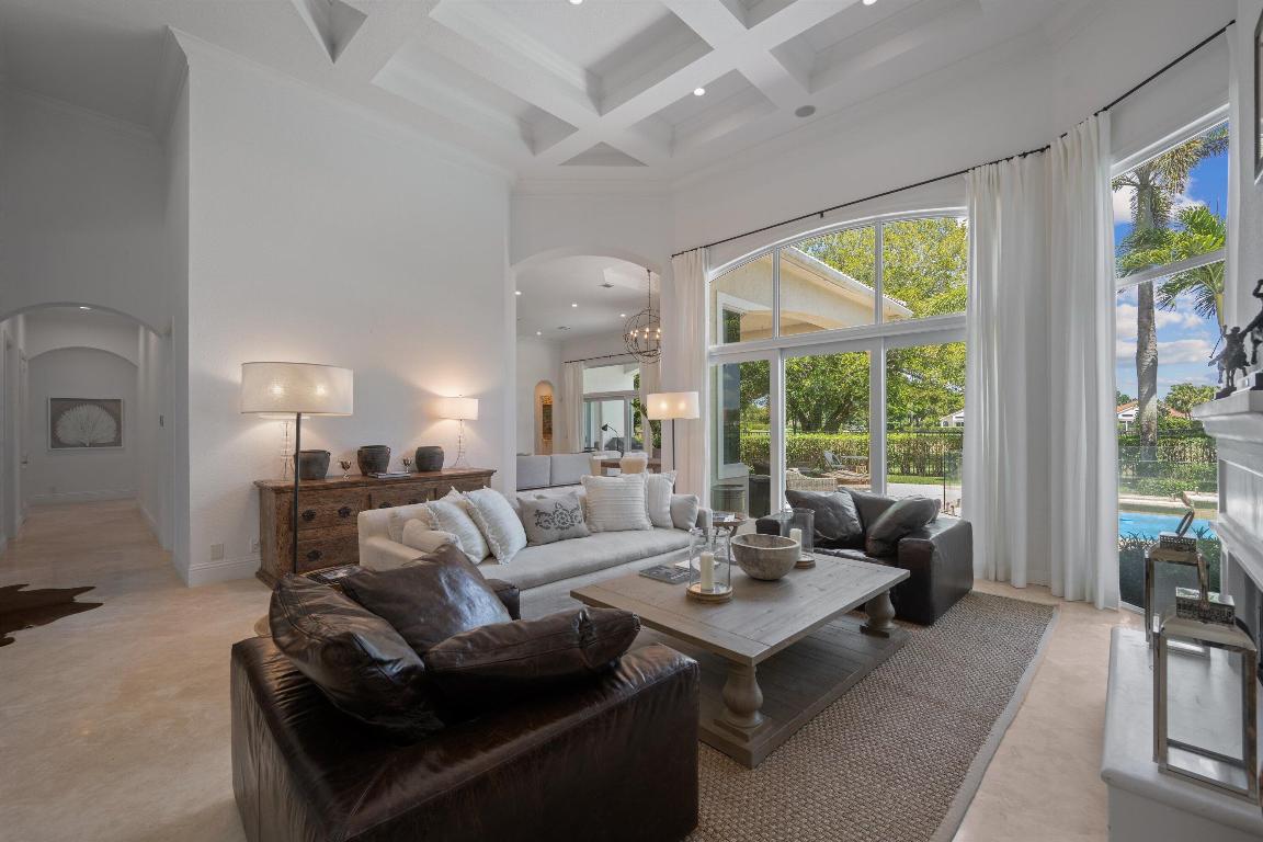 MIZNER ESTATES OF PALM BEACH POLO & COUN - Residential