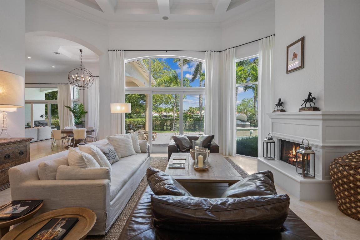 MIZNER ESTATES OF PALM BEACH POLO & COUN - Residential