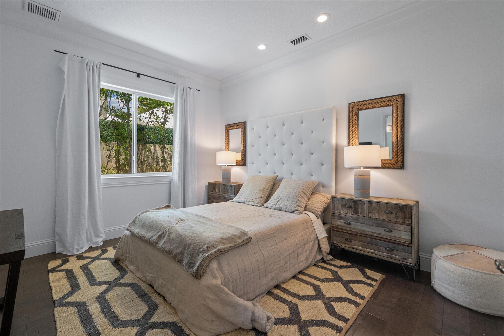 MIZNER ESTATES OF PALM BE - Residential