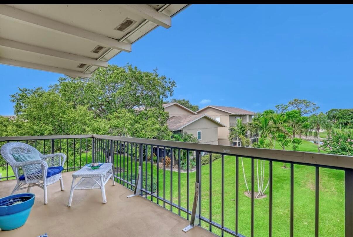 RIVERBEND CONDO - Residential Lease