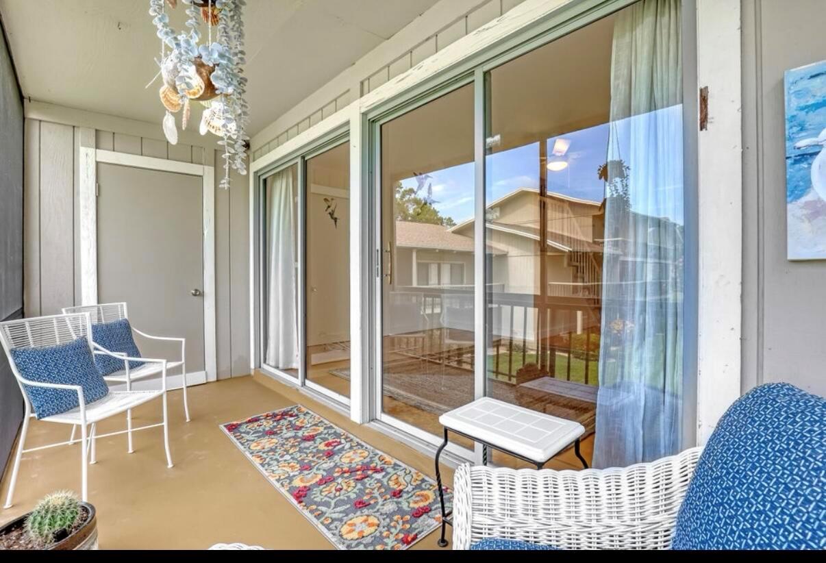 RIVERBEND CONDO - Residential Lease