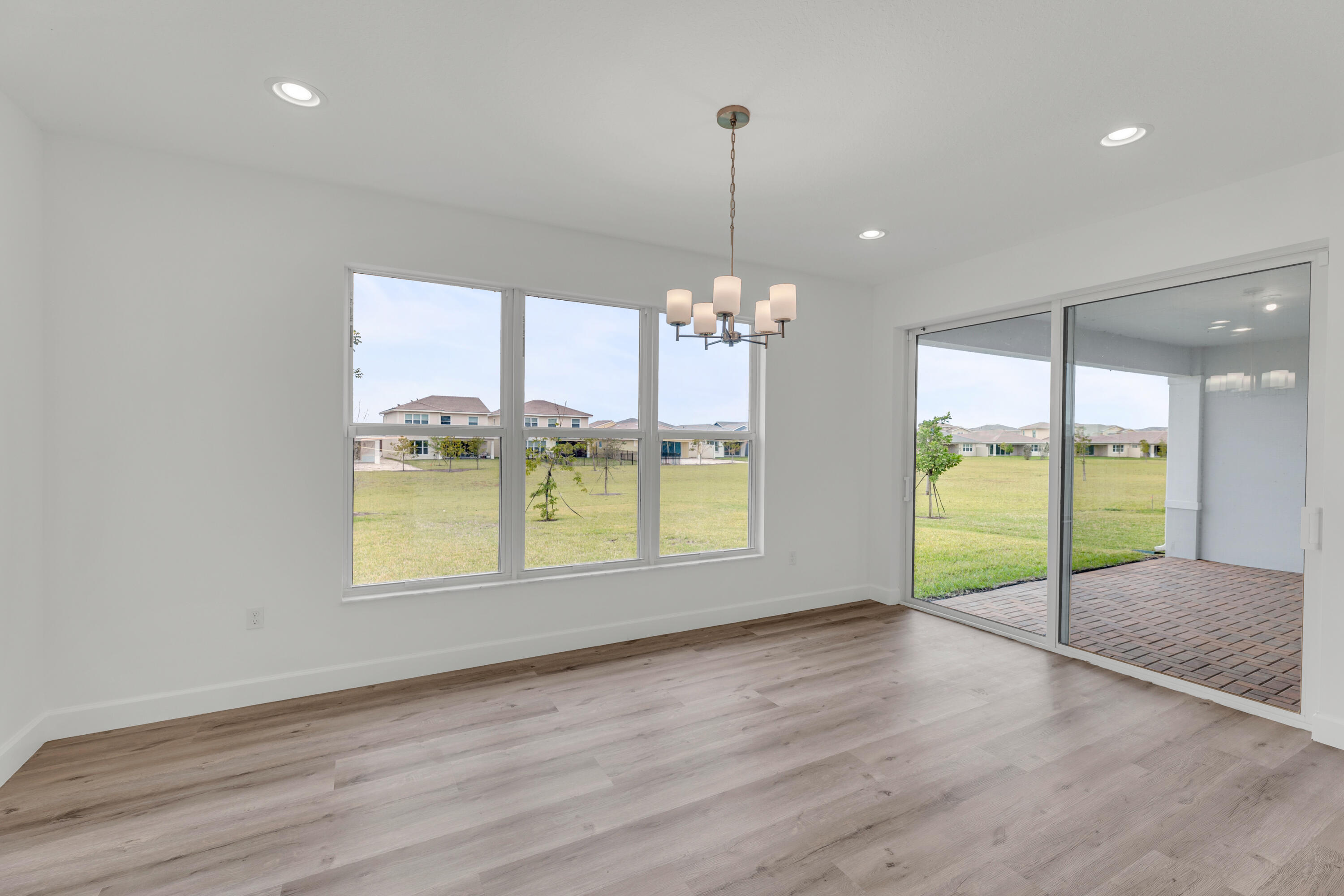 ARDEN PUD POD G NORTH - Residential Lease