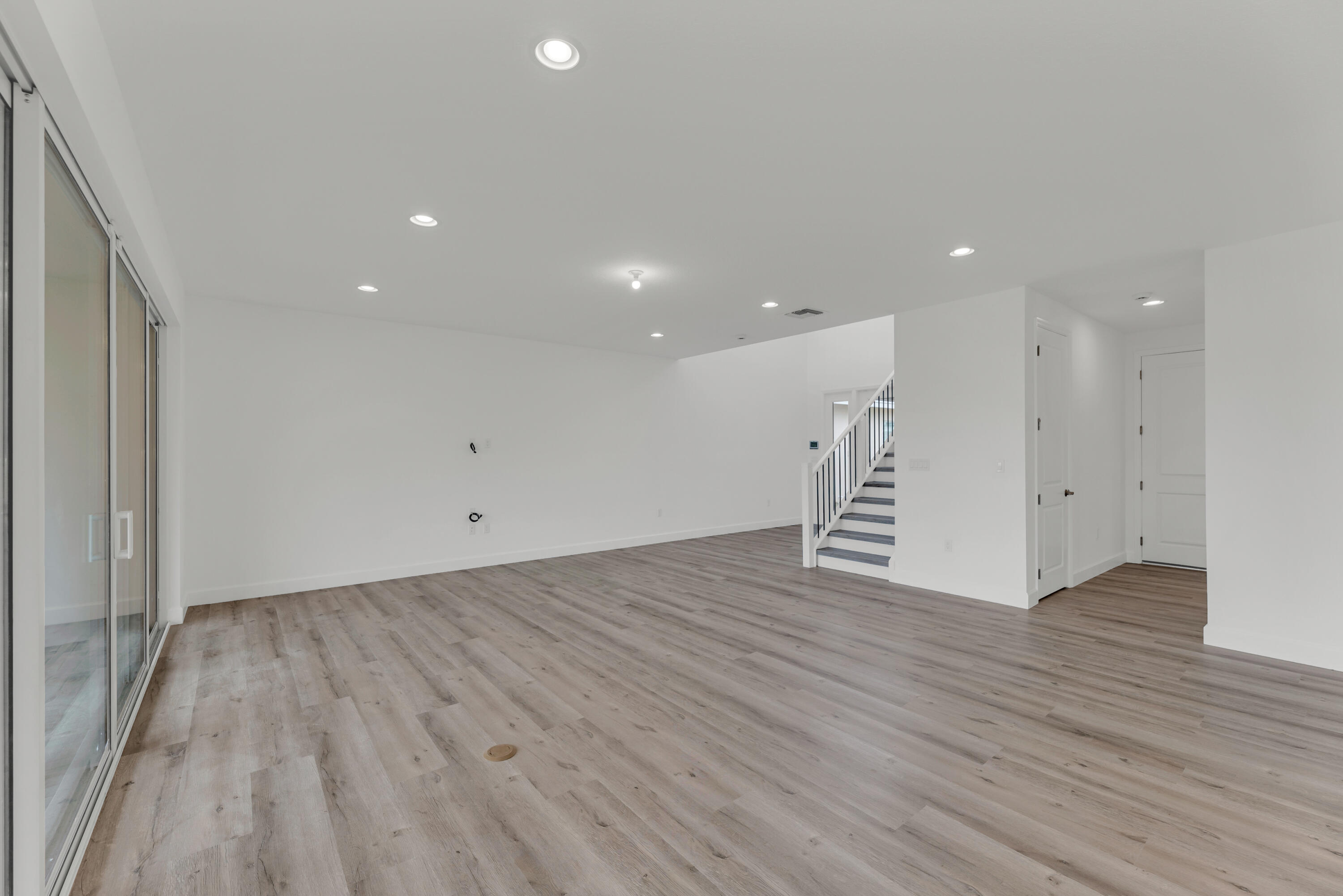 ARDEN PUD POD G NORTH - Residential Lease