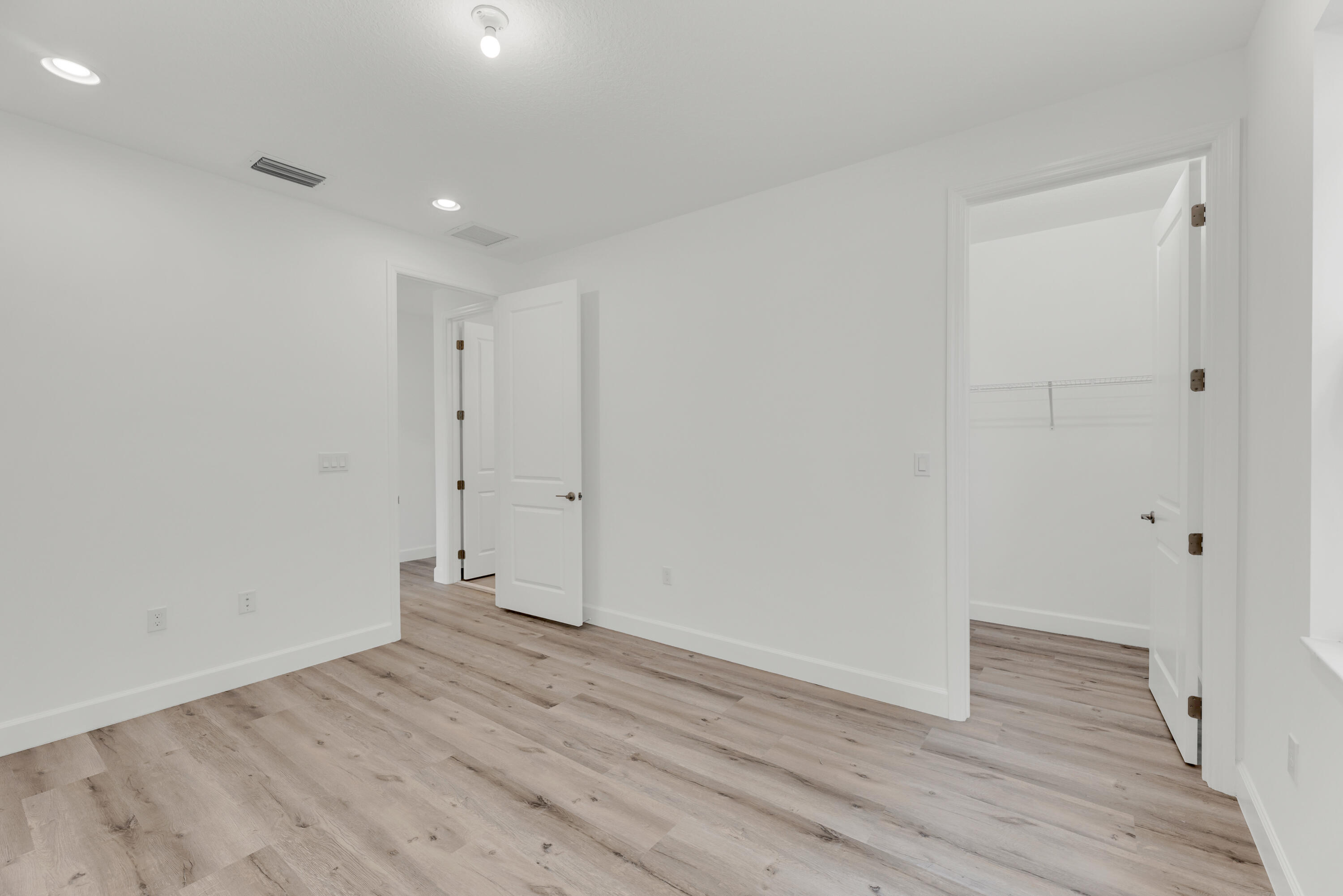 ARDEN PUD POD G NORTH - Residential Lease