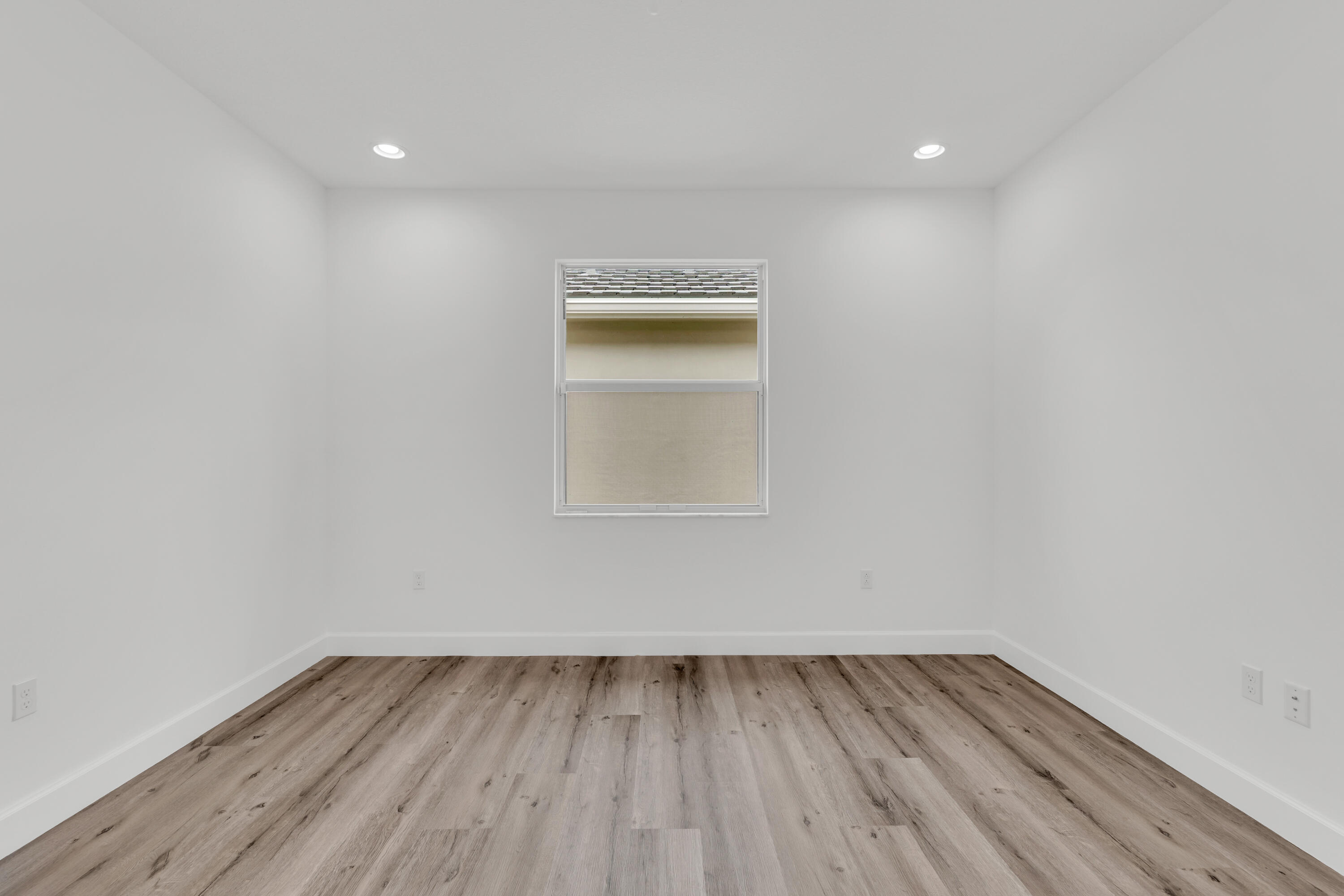 ARDEN PUD POD G NORTH - Residential Lease