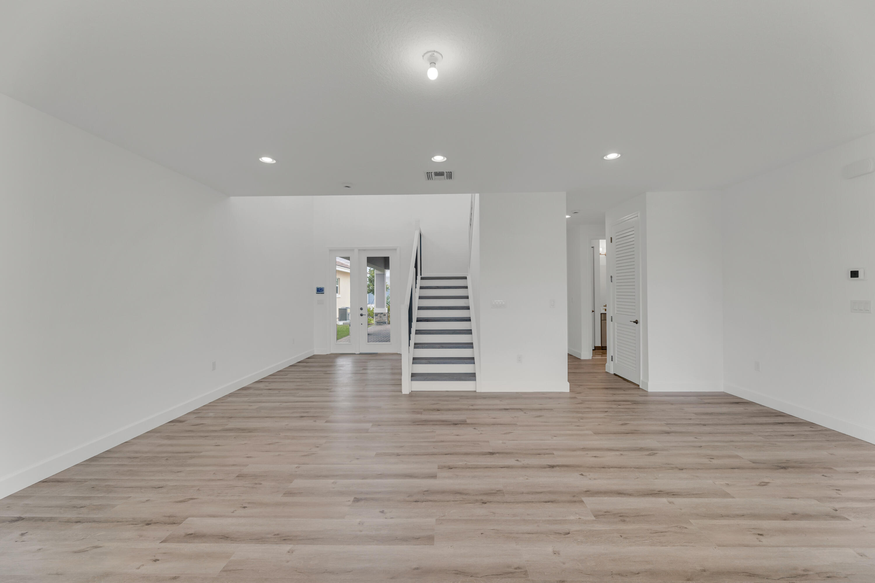 ARDEN PUD POD G NORTH - Residential Lease