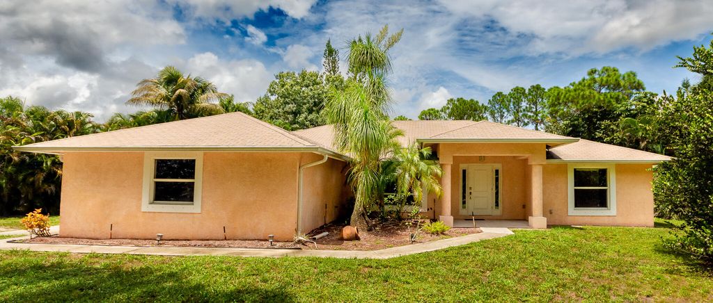 Photo of 12523 169th Court N, Jupiter, FL 33478 (MLS # R10779879)