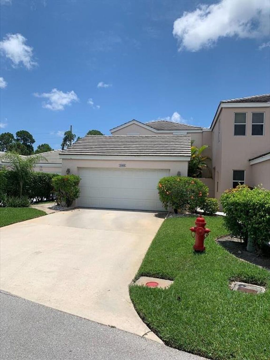 Photo of 1008 Island Manor Drive, Green Acres, FL 33413 (MLS # R10816416)