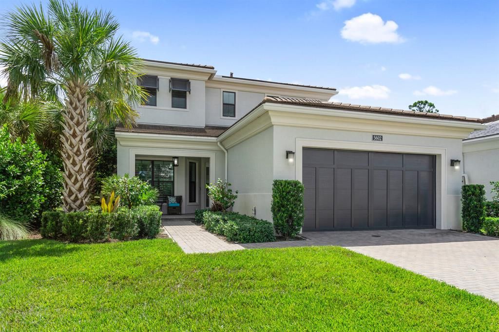 Photo of 5602 Delacroix Terrace, Palm Beach Gardens, FL 33418 (MLS # R10745791)