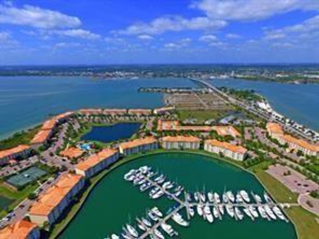 Photo of 12 Harbour Isle Drive Dr #Ph 2, Fort Pierce, FL 34949 (MLS # F10272192)