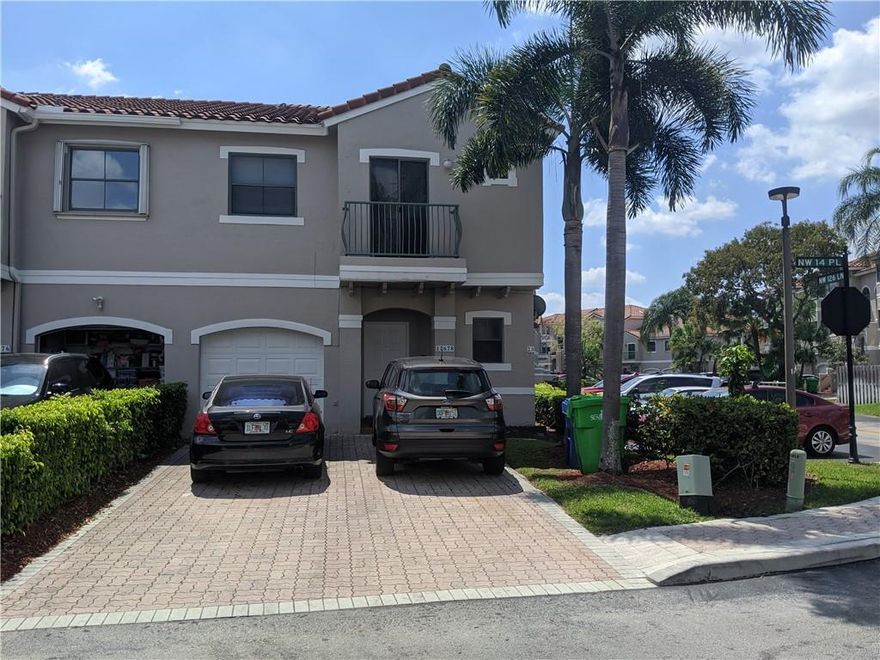 Excellent opportunity to own great corner unit in Allegro.   Two car comfortable driveway with one car garage.  Plenty of guest spaces nearby as well. Price to sell fast.