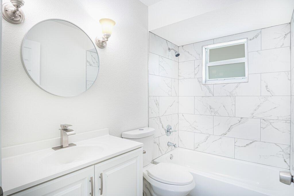 SOUTH PORT ST LUCIE UNIT - Residential