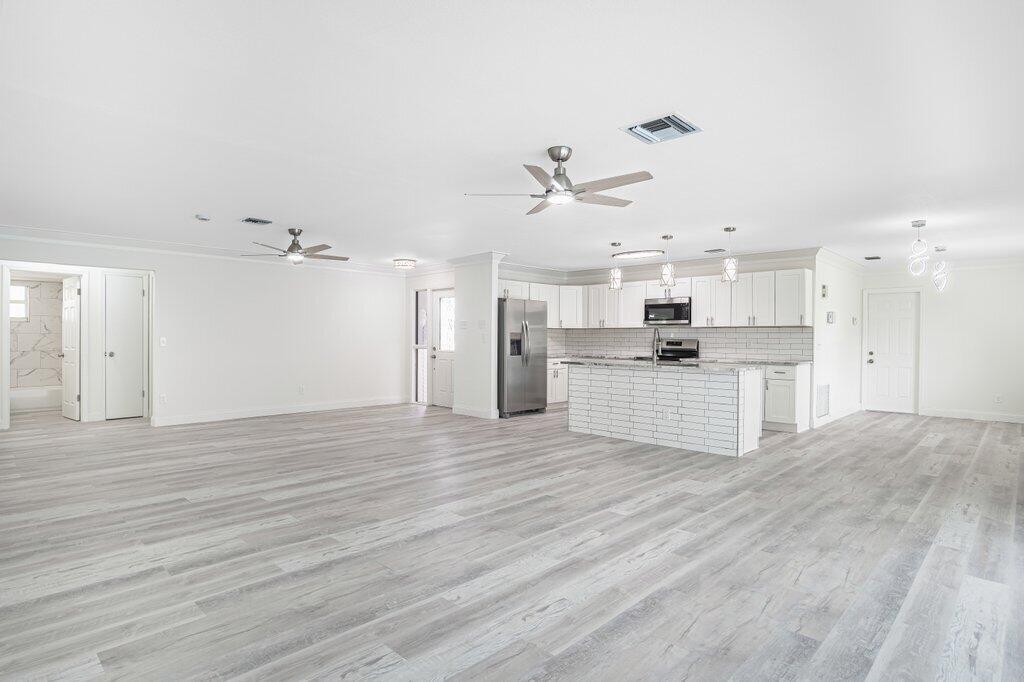 SOUTH PORT ST LUCIE UNIT - Residential