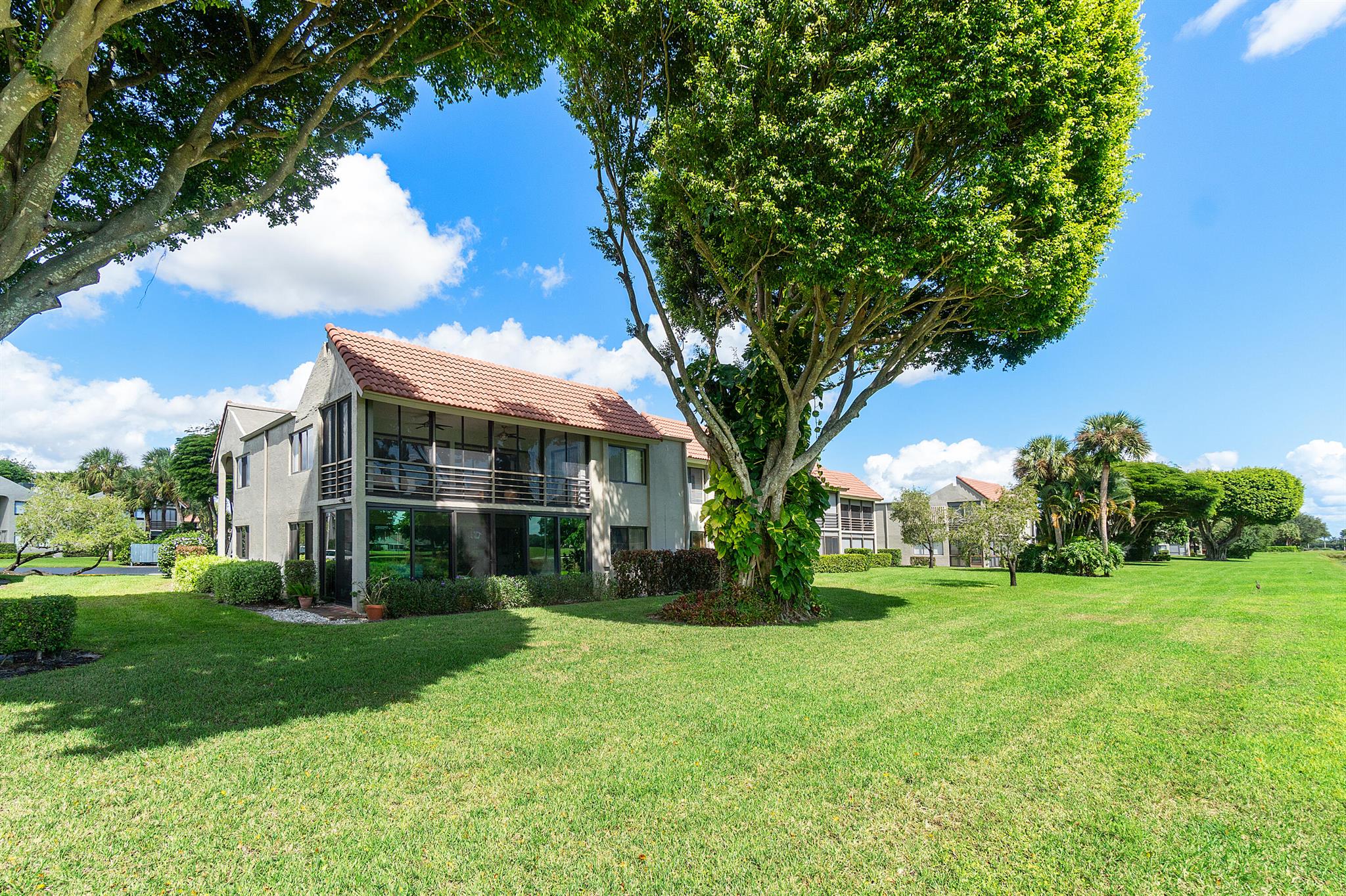 FAIRWAY PARK CONDO - Residential