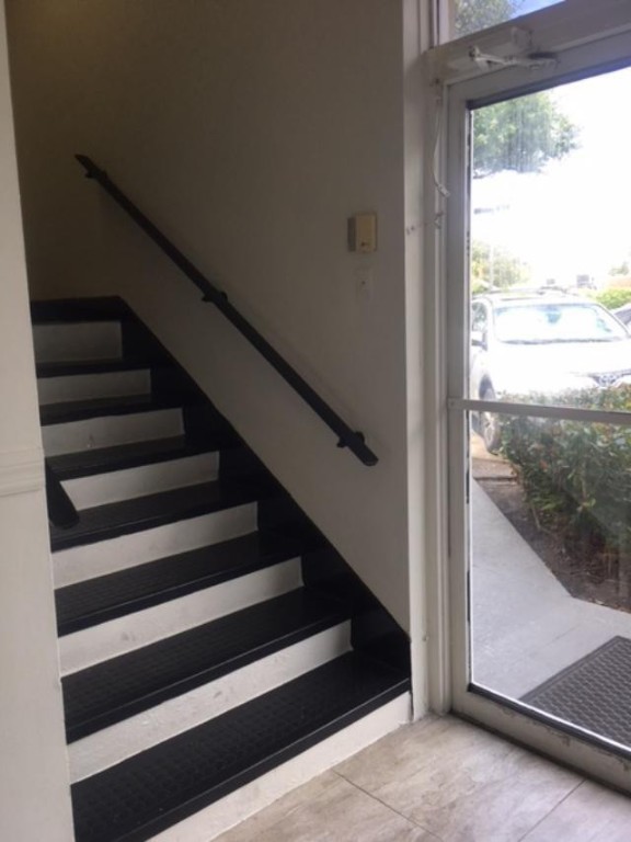 140 S Federal Highway