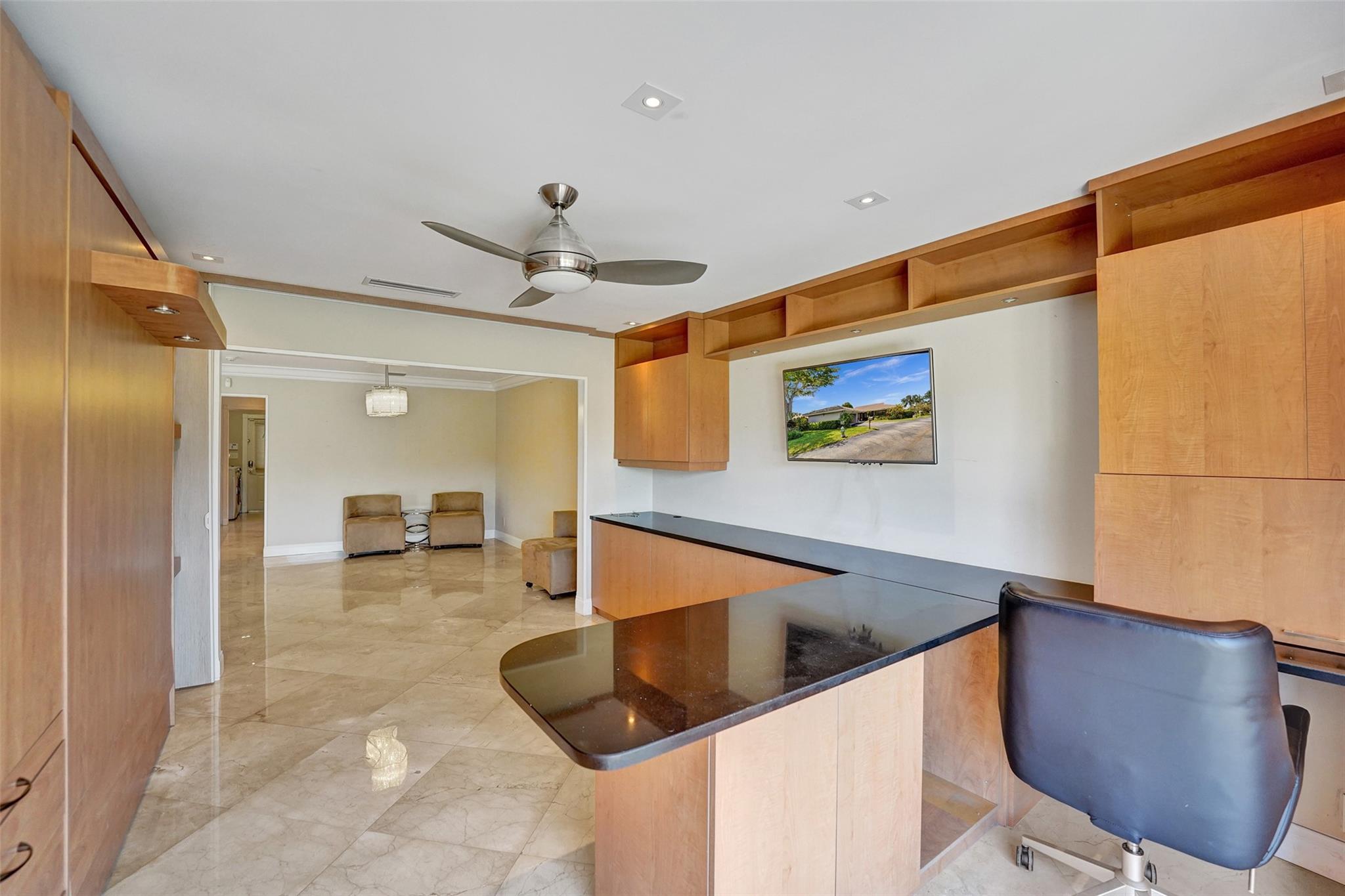 VILLA RESIDENCES OF EMER - Residential Lease