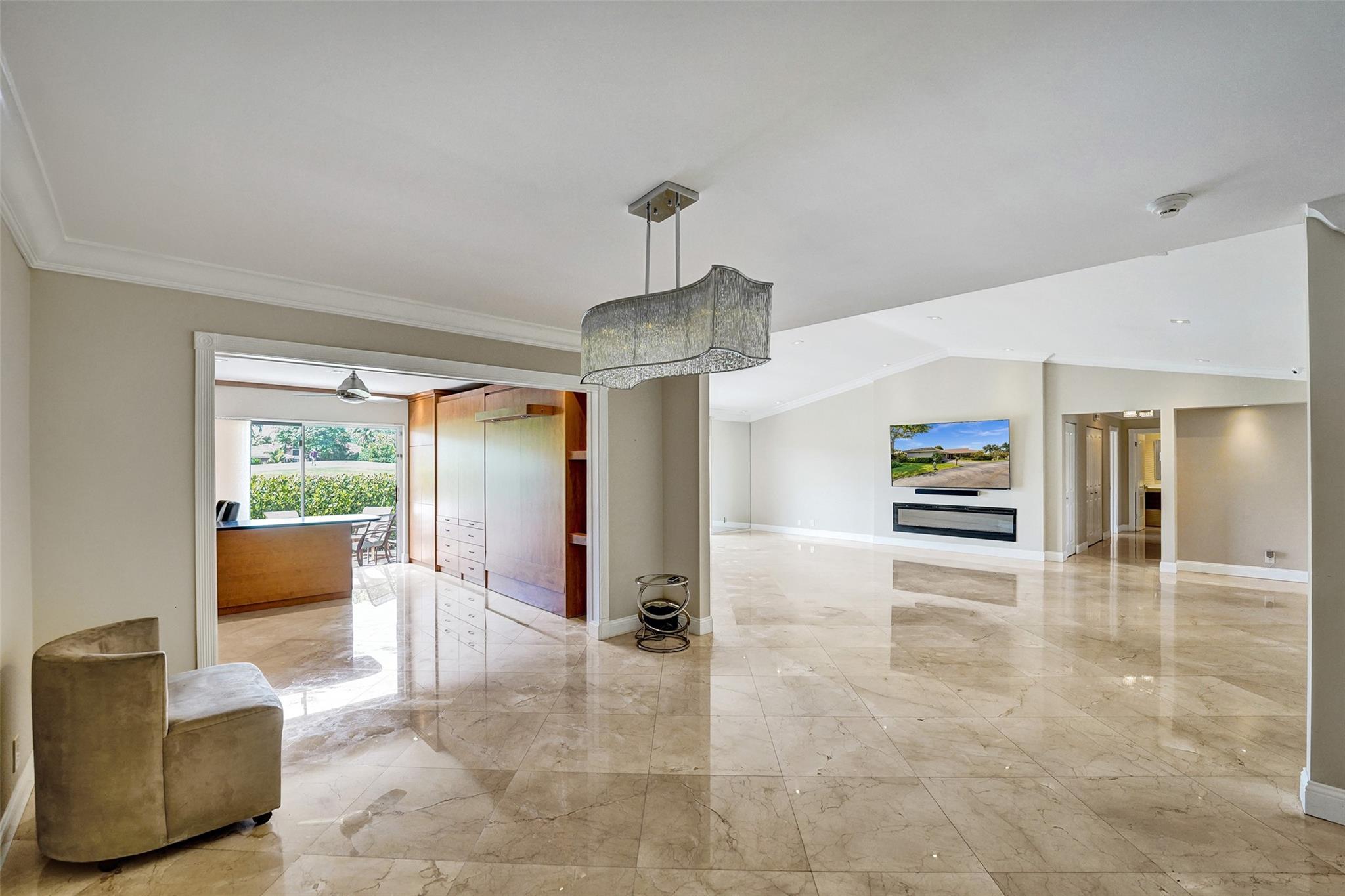 VILLA RESIDENCES OF EMER - Residential Lease