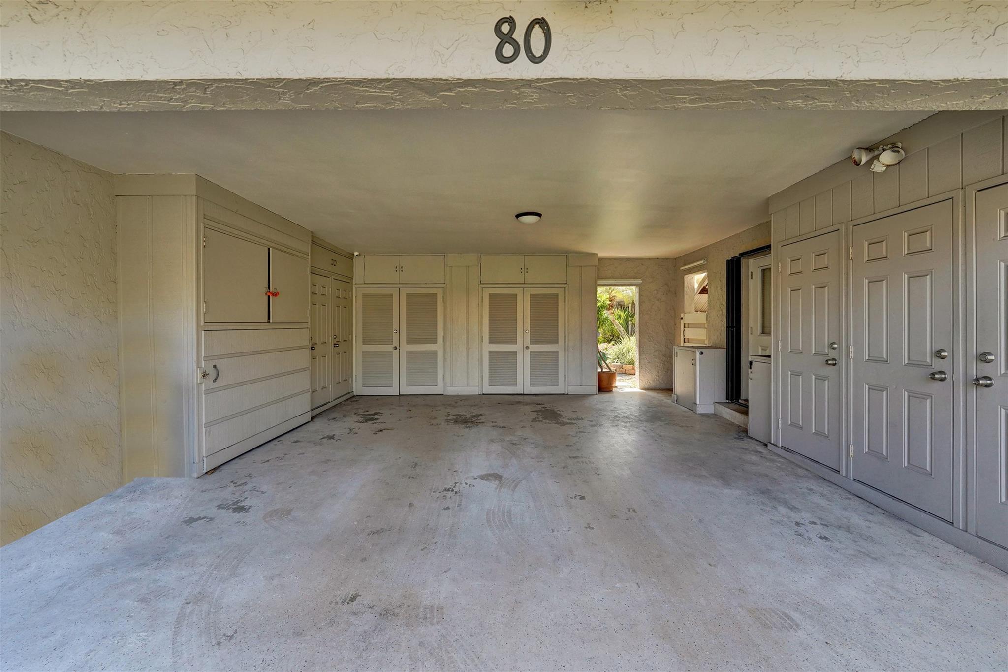 VILLA RESIDENCES OF EMER - Residential Lease