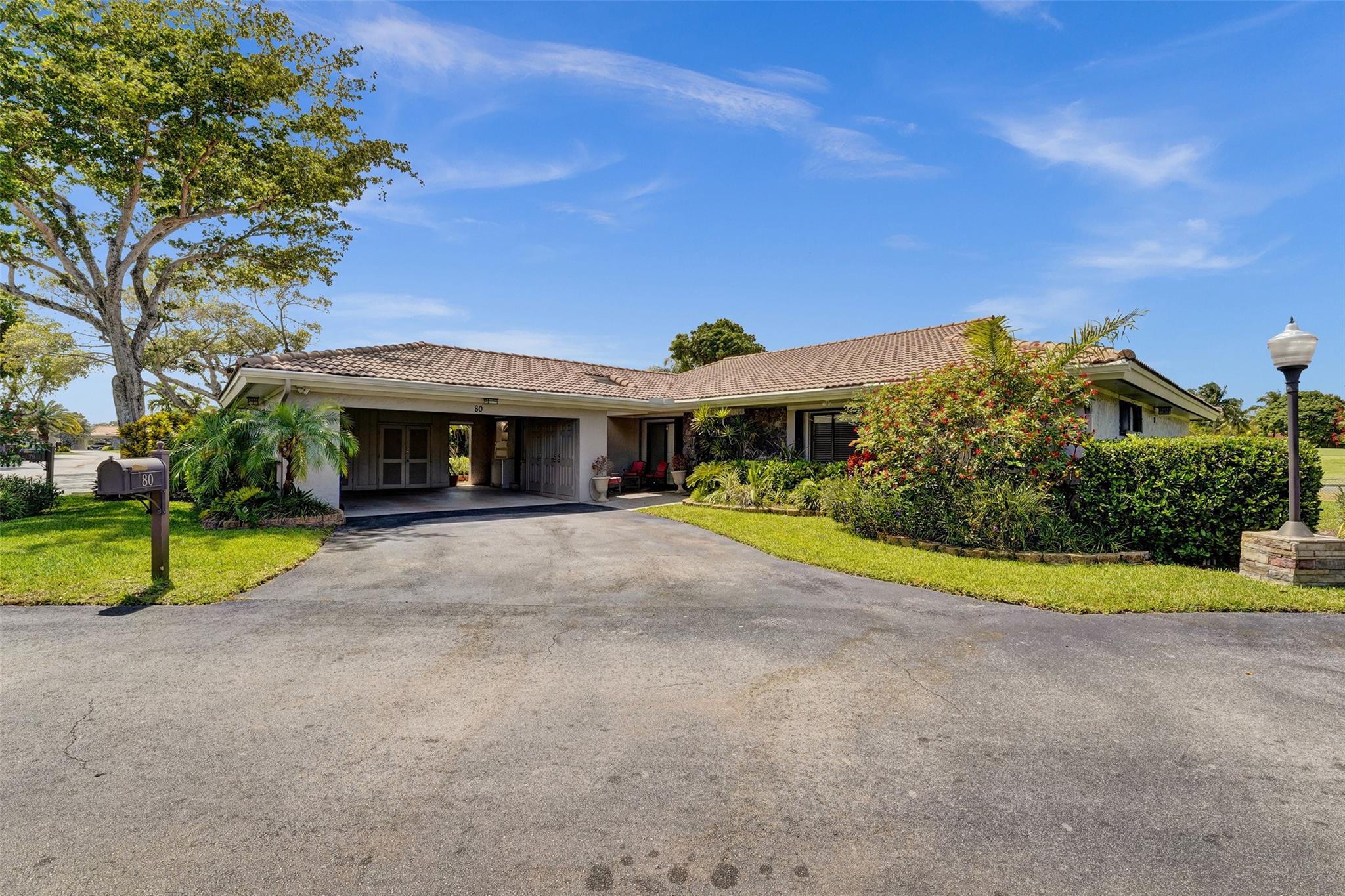 VILLA RESIDENCES OF EMER - Residential Lease