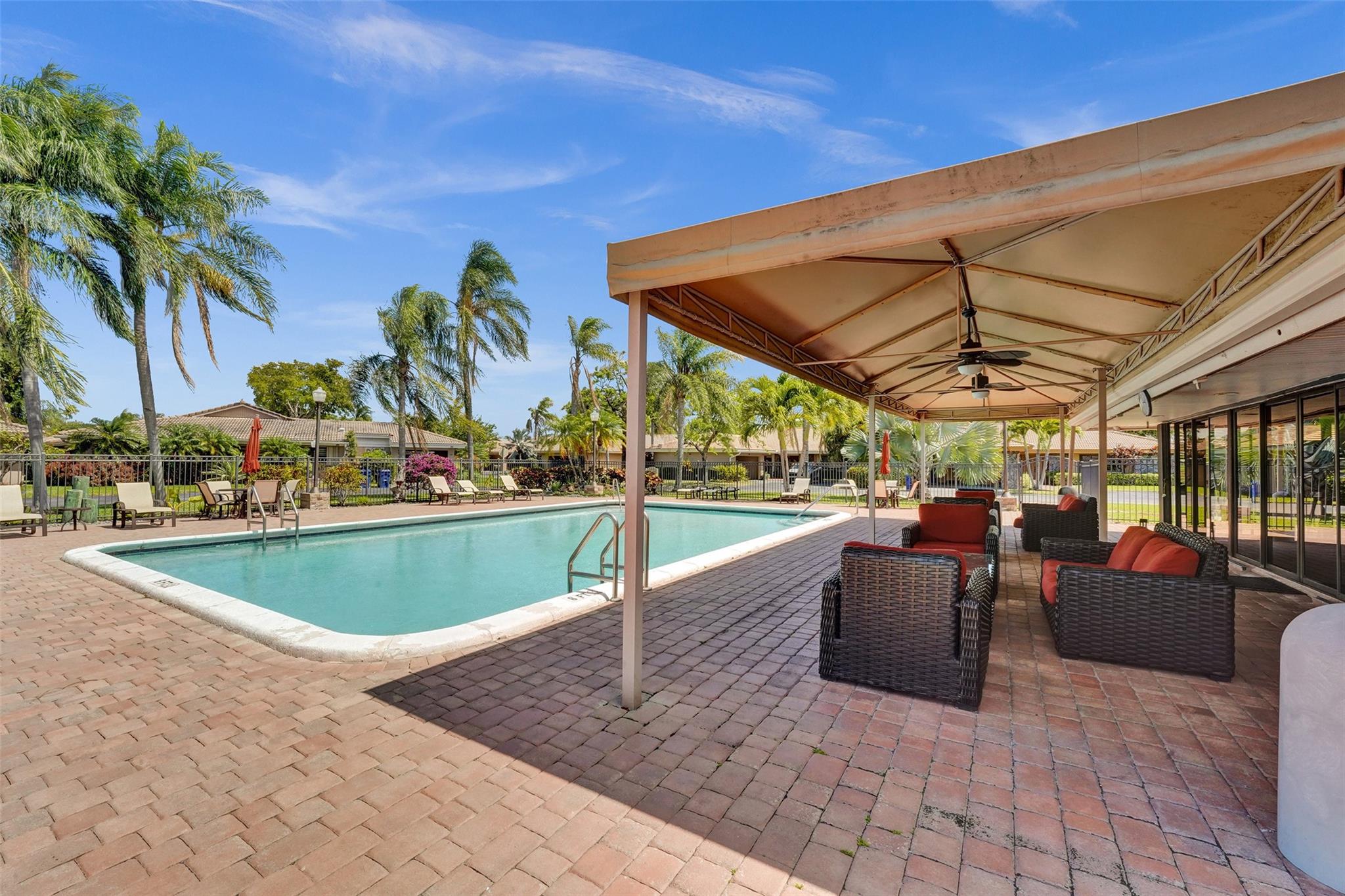 VILLA RESIDENCES OF EMER - Residential Lease