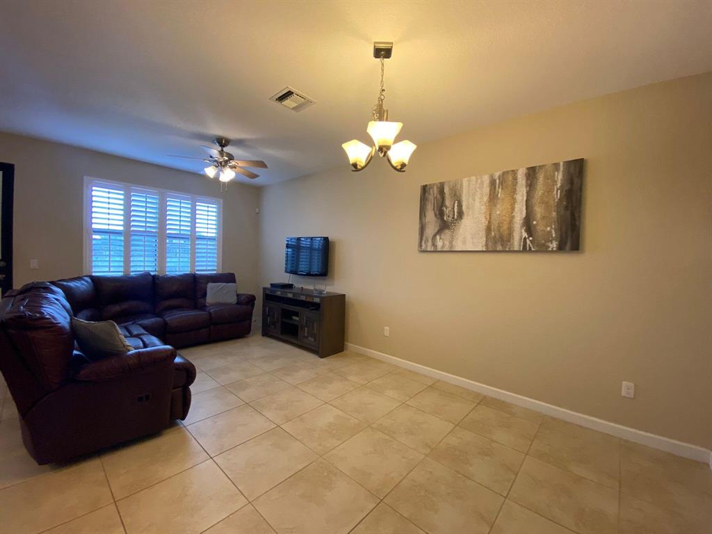 DEBUYS PLAT - Residential