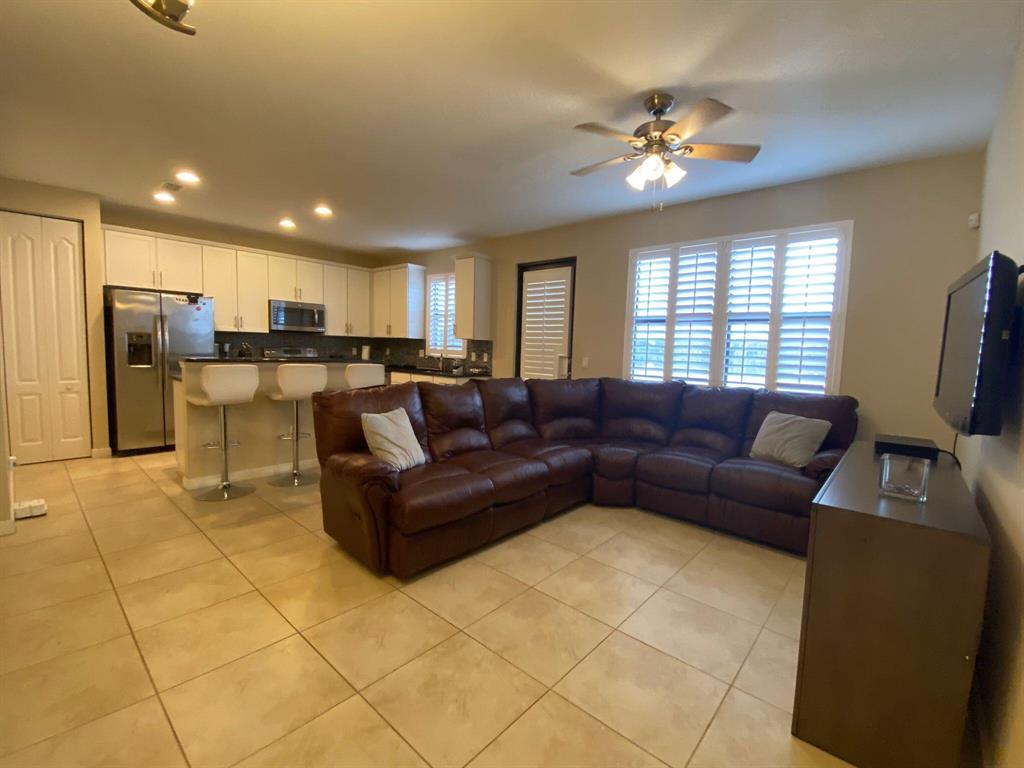 DEBUYS PLAT - Residential