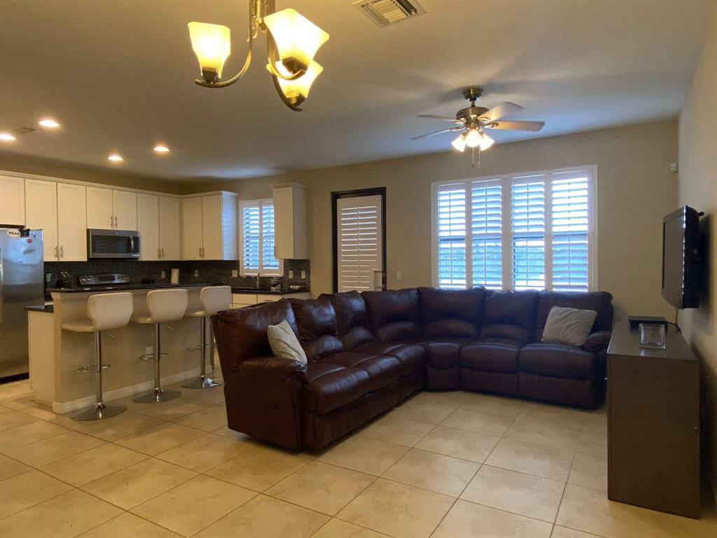 DEBUYS PLAT - Residential