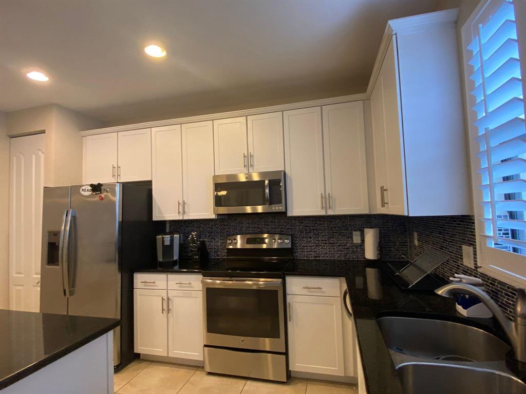 DEBUYS PLAT - Residential